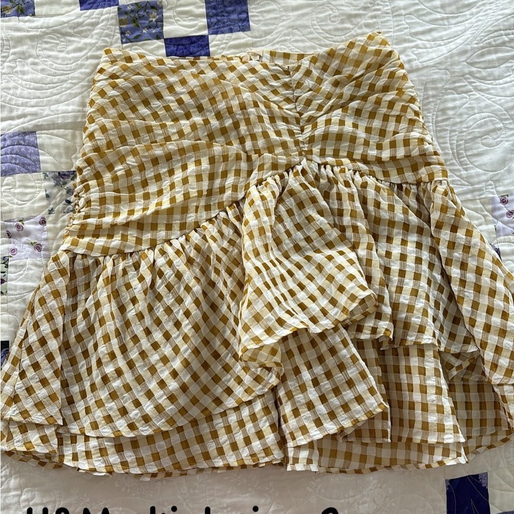 Yellow mini ruffle gingham skirt HM size 2